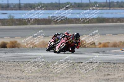 media/Nov-16-2025-Race Pace (Sun) [[8c5fa54630]]/Verified Riders/3-Turn 14 (1045am)/